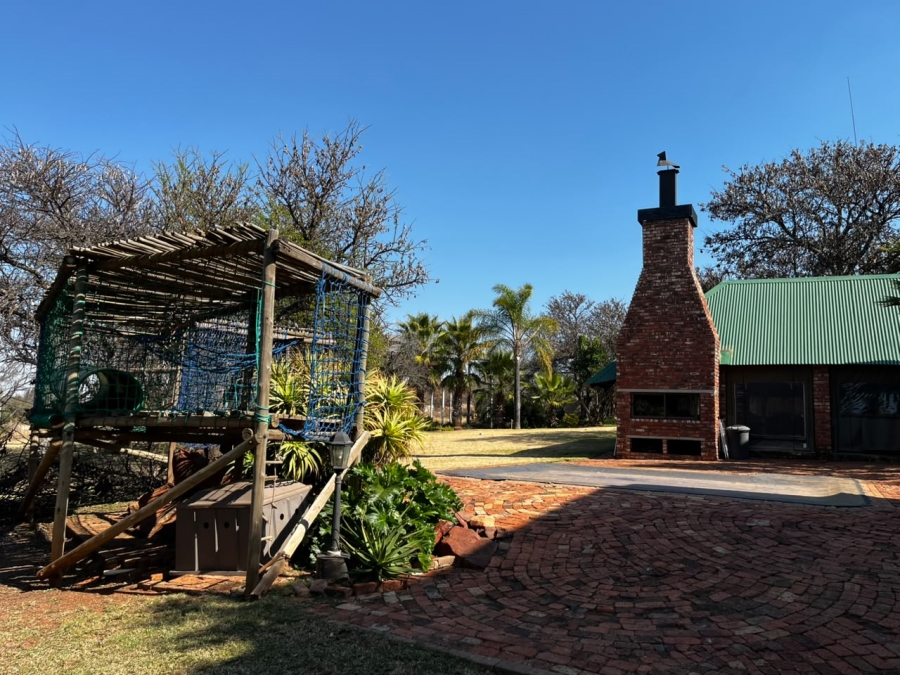 4 Bedroom Property for Sale in Doringkruin North West